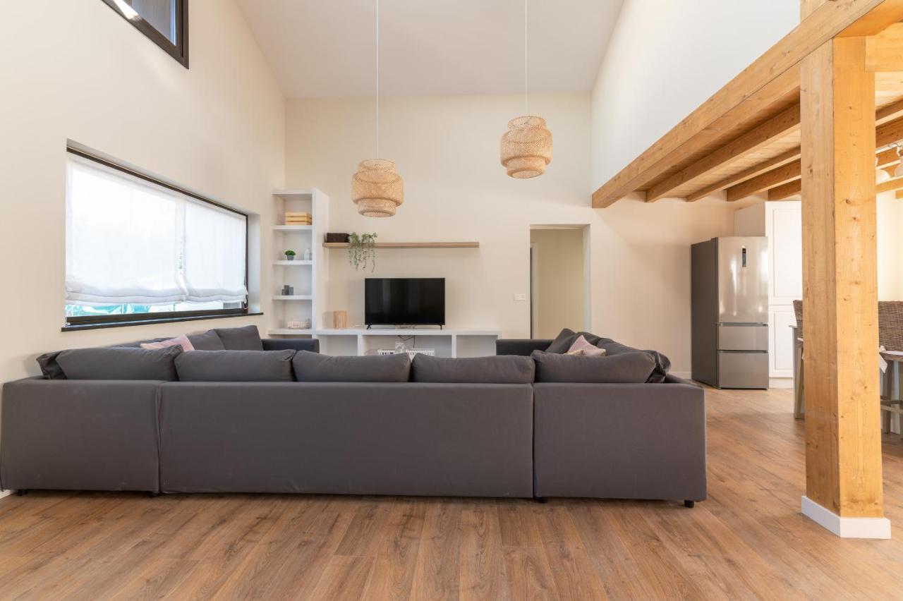 Fidalsa North Style Villa Arosteguieta ภายนอก รูปภาพ